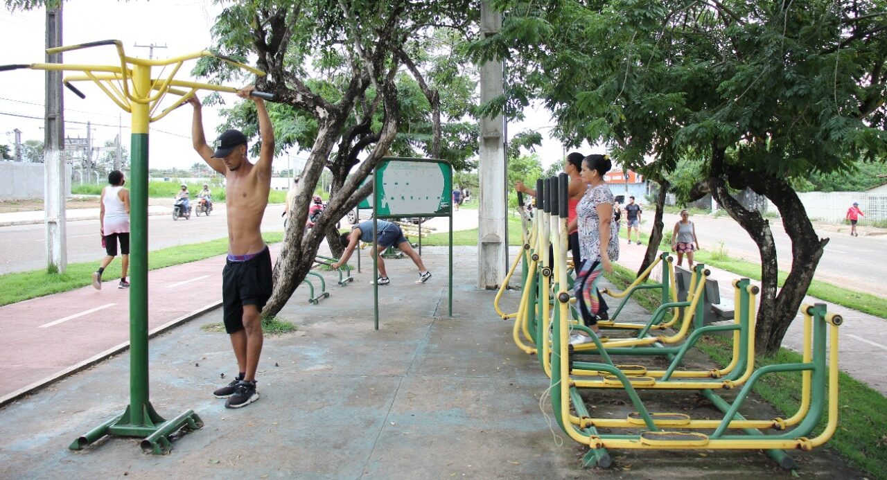 Marabaenses utilizam espaços públicos para prática de exercícios