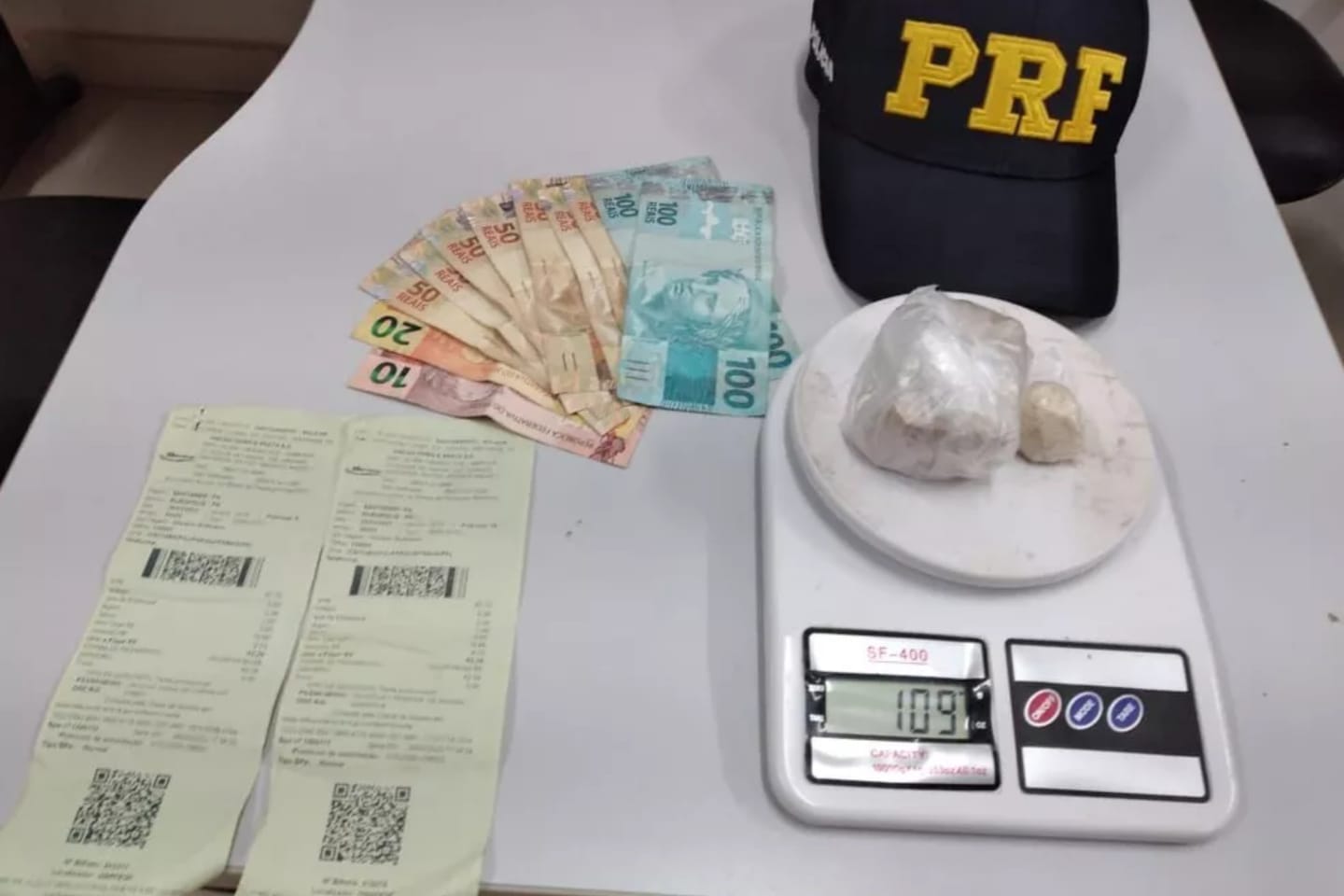Casal é preso ao ser flagrado com drogas dentro de ônibus no Pará