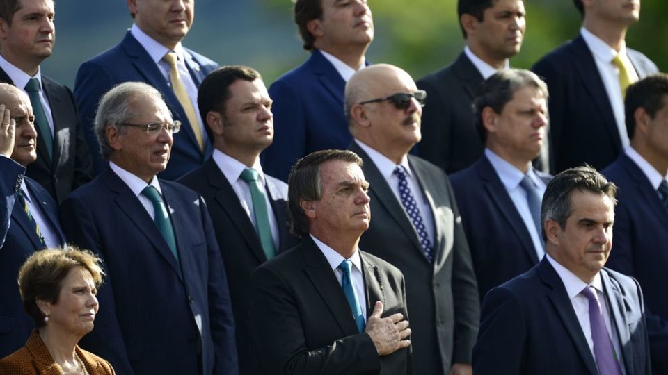 10 ministros deixam cargos para disputar eleições de 2022