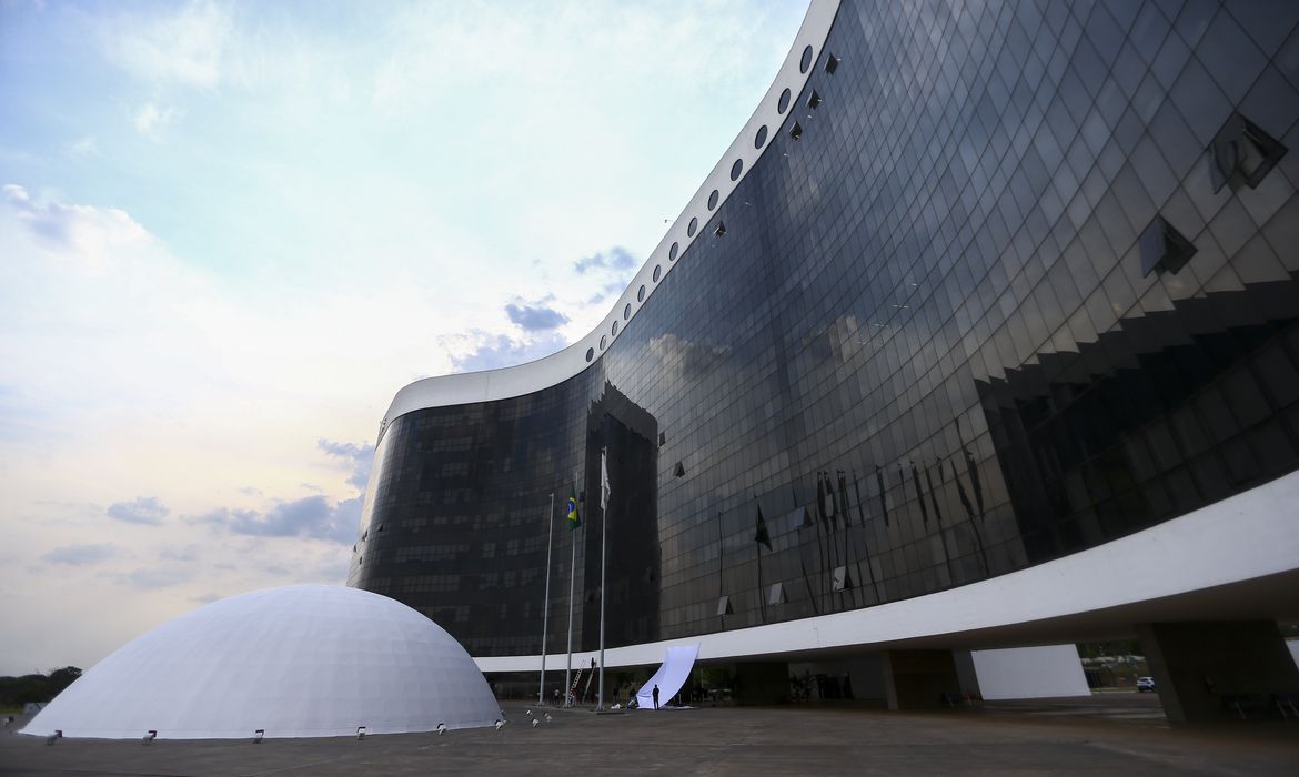 TSE manda PSDB devolver mais de R$ 4 milhões aos cofres públicos