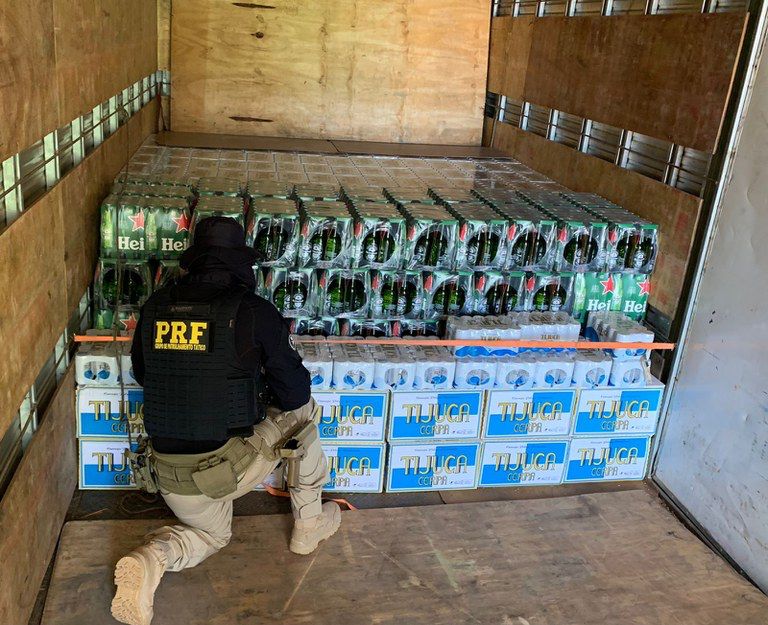 PRF apreende 385 caixas de cerveja sem nota fiscal no oeste do Pará
