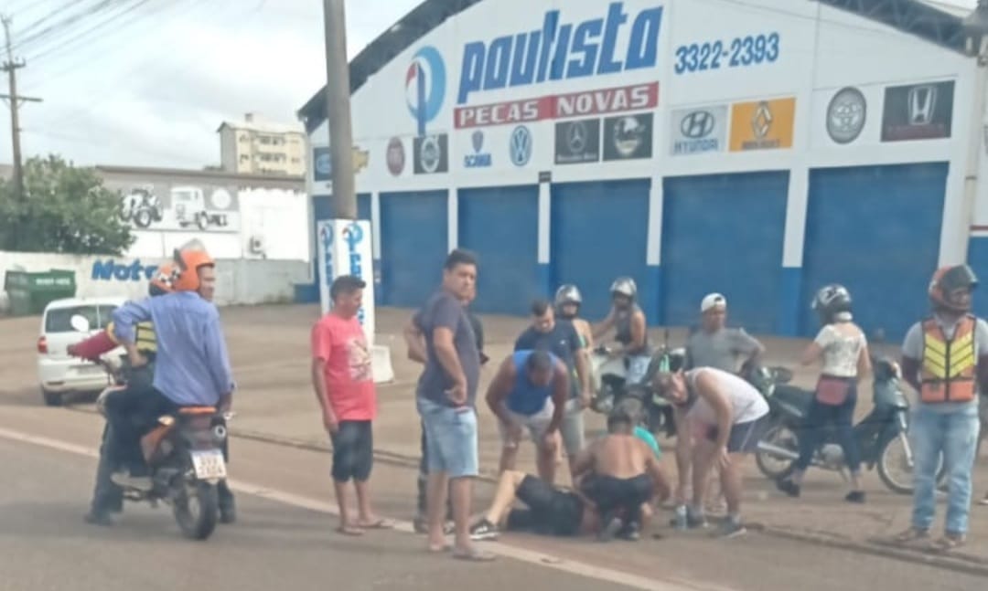Acidente deixa motociclista ferido na BR-230 em Marabá
