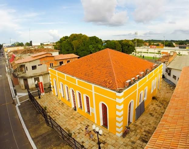 Biblioteca Orlando Lobo apresenta histórias de moradores no aniversário de Marabá