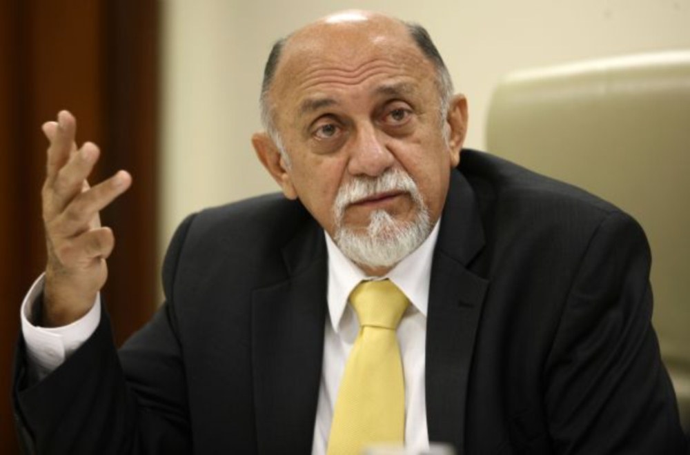 Simão Jatene anuncia desistência de candidatura ao governo do Pará