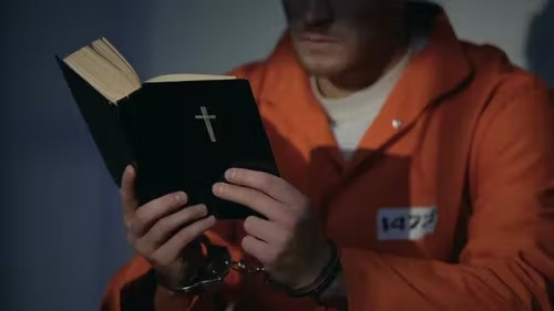 Pastor é preso acusado de estuprar enteada no interior do Pará
