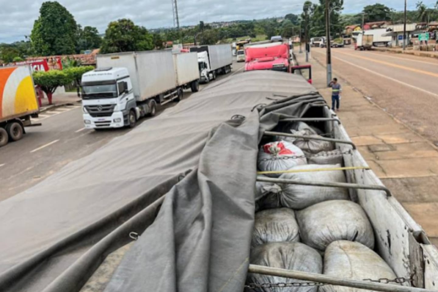 Carga de 30 toneladas de manganês é apreendida no sudeste do Pará