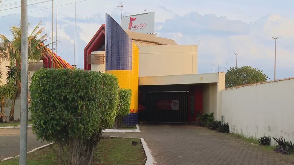 Coronel da PM é autuado por estupro de jovem de 21 anos em motel