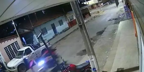 Homem morre após levar ‘voadora’ e ter cabeça esmagada a chutes