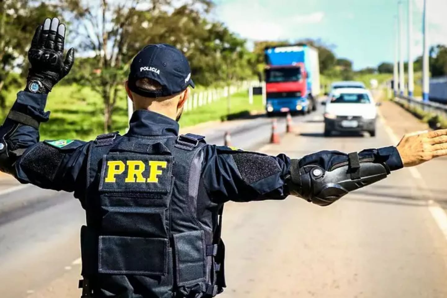 Operação Tiradentes flagra 1.379 motoristas alcoolizados