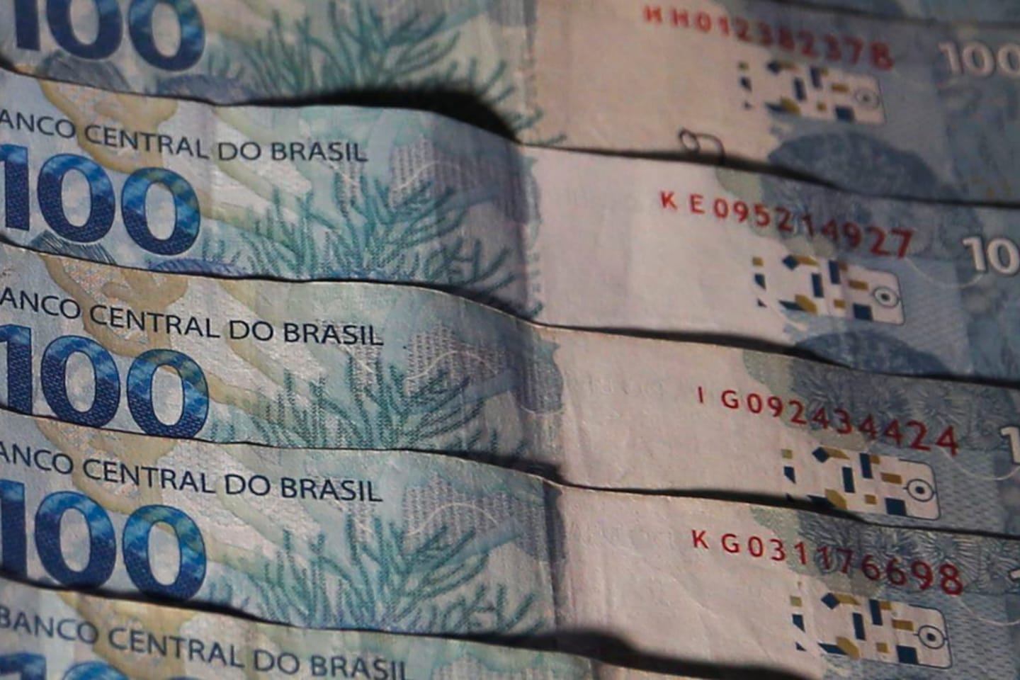 Caixa paga Auxílio Brasil a beneficiários com NIS final 9