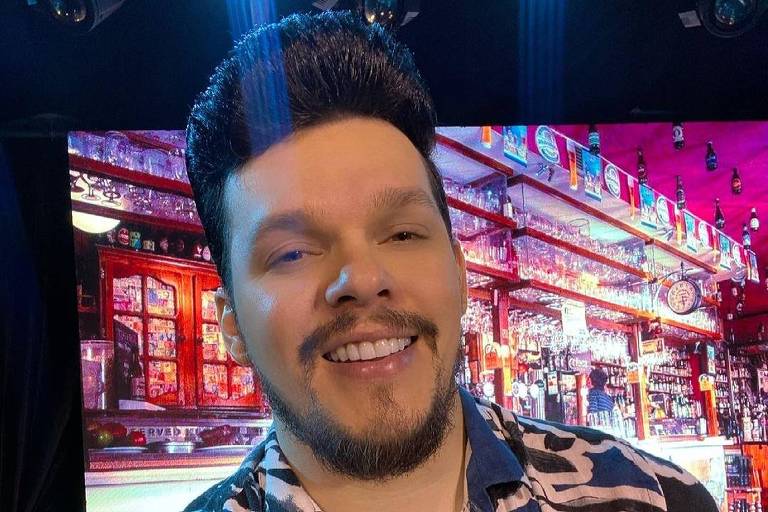 Cantor Thiago Costa faz show em agradecimento ao Hospital Metropolitano, no Pará