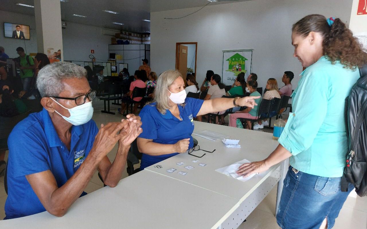 Auxílio Brasil beneficia mais de 20 mil famílias em Marabá