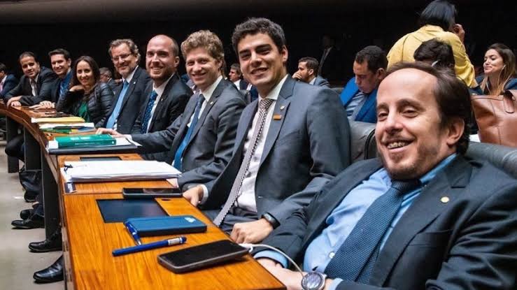Partido Novo abre mão de R$ 87 milhões para eleição