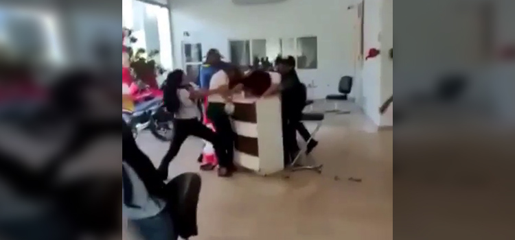 VÍDEO: Cliente é disputado a tapas em loja de Parauapebas