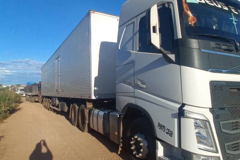 Fiscalização apreende mais de 2 mil litros de “cachaça” em Marabá