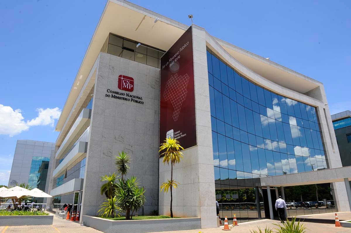 Transparência de contracheques no Ministério Público é pior que a do Judiciário