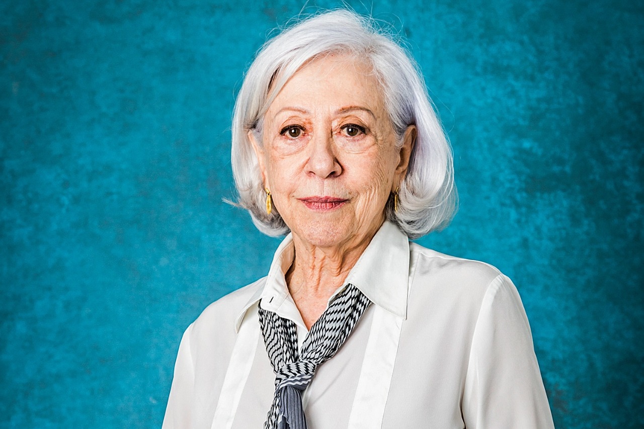 Fernanda Montenegro sofre acidente, é socorrida às pressas e se afasta de gravações