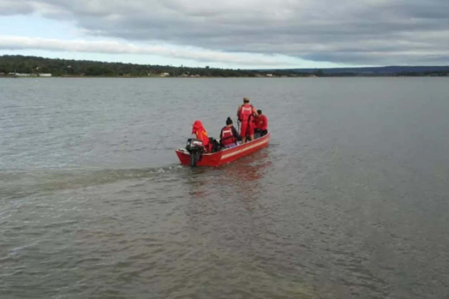 Mulher cai de embarcação e desaparece no Rio Tapajós