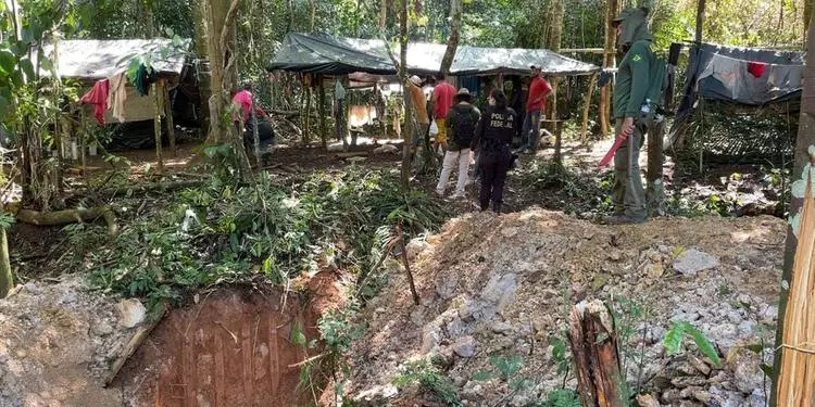 PF fecha três garimpos em terra indígena no sudeste do Pará