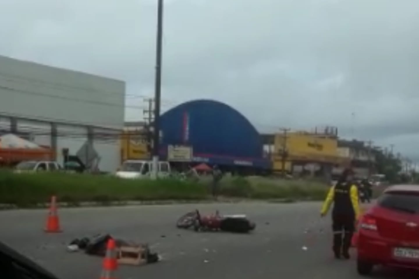 Motociclista morre ao colidir de frente com caminhão no Pará