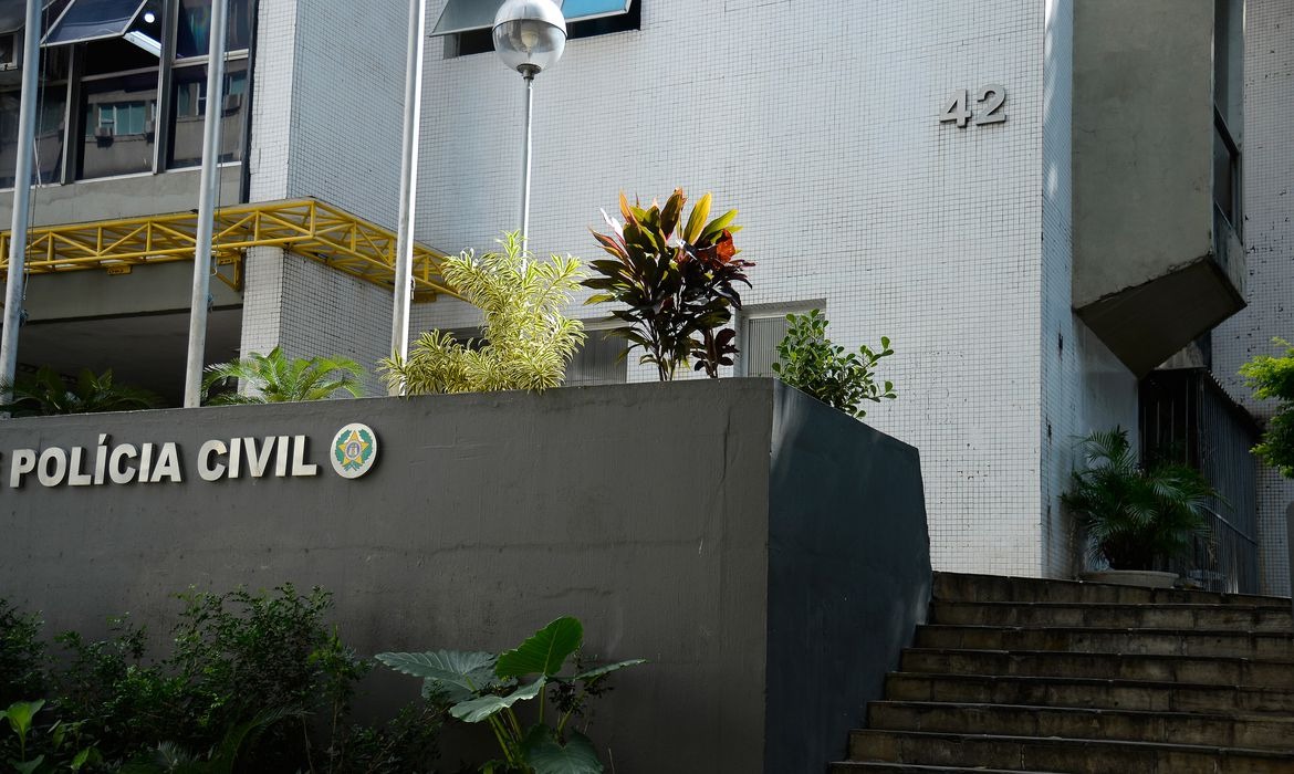 Polícia prende suspeitos de assassinar perito papiloscopista