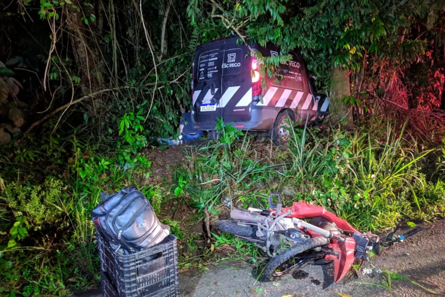 Motociclista morre atropelado por van ao colidir com carro no Pará