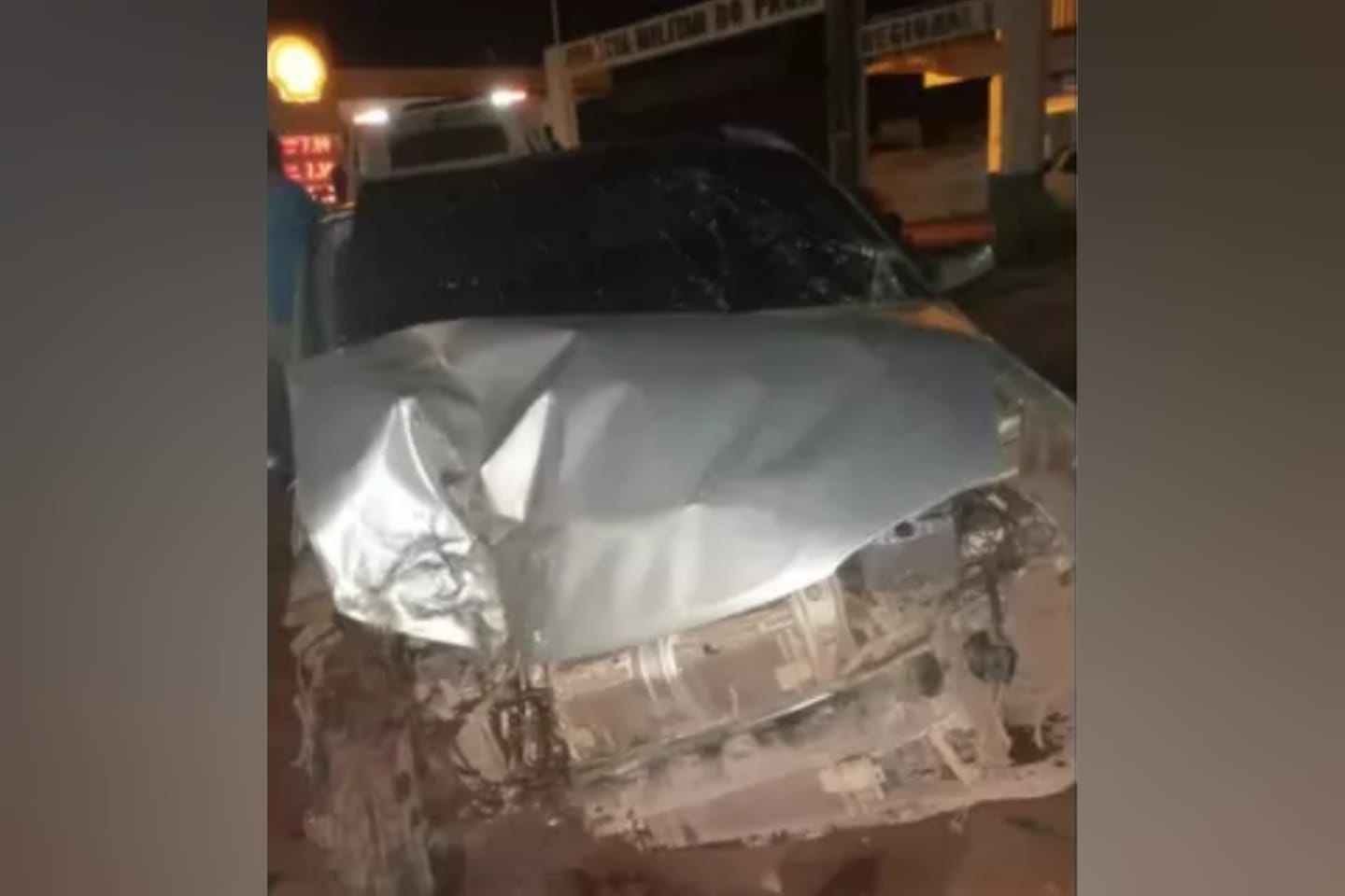 Carro colide com caçamba e motorista tenta fugir em carro de aplicativo no Pará
