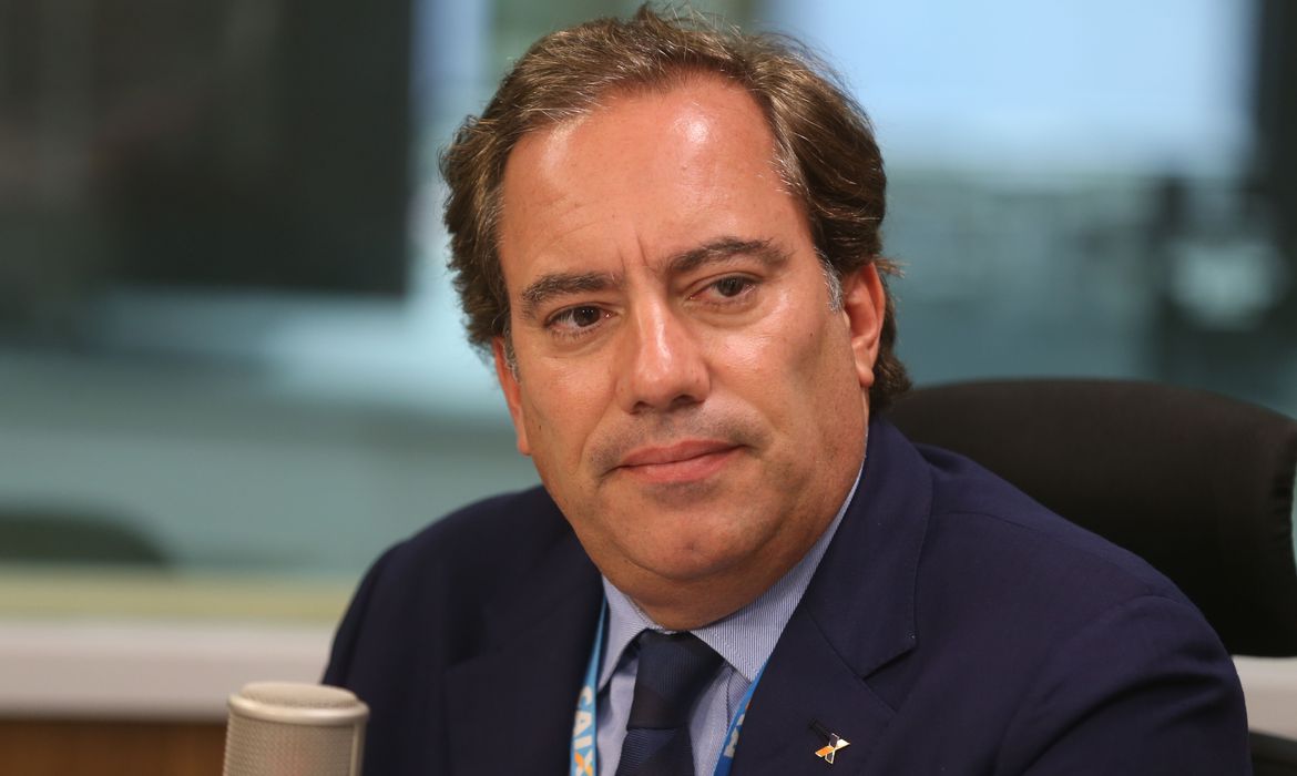 Denunciado por assédio sexual, Pedro Guimarães deixa a presidência da Caixa