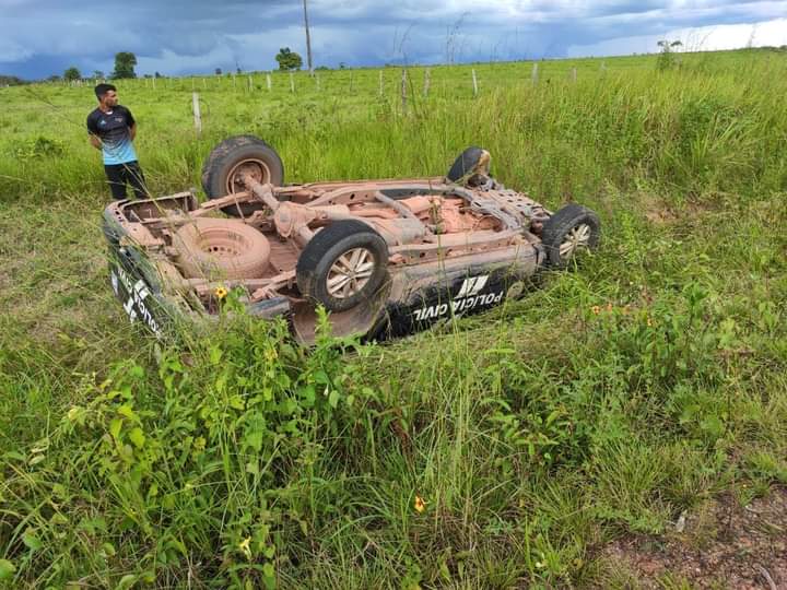 Viatura da Polícia Civil capota e deixa feridos no nordeste do Pará