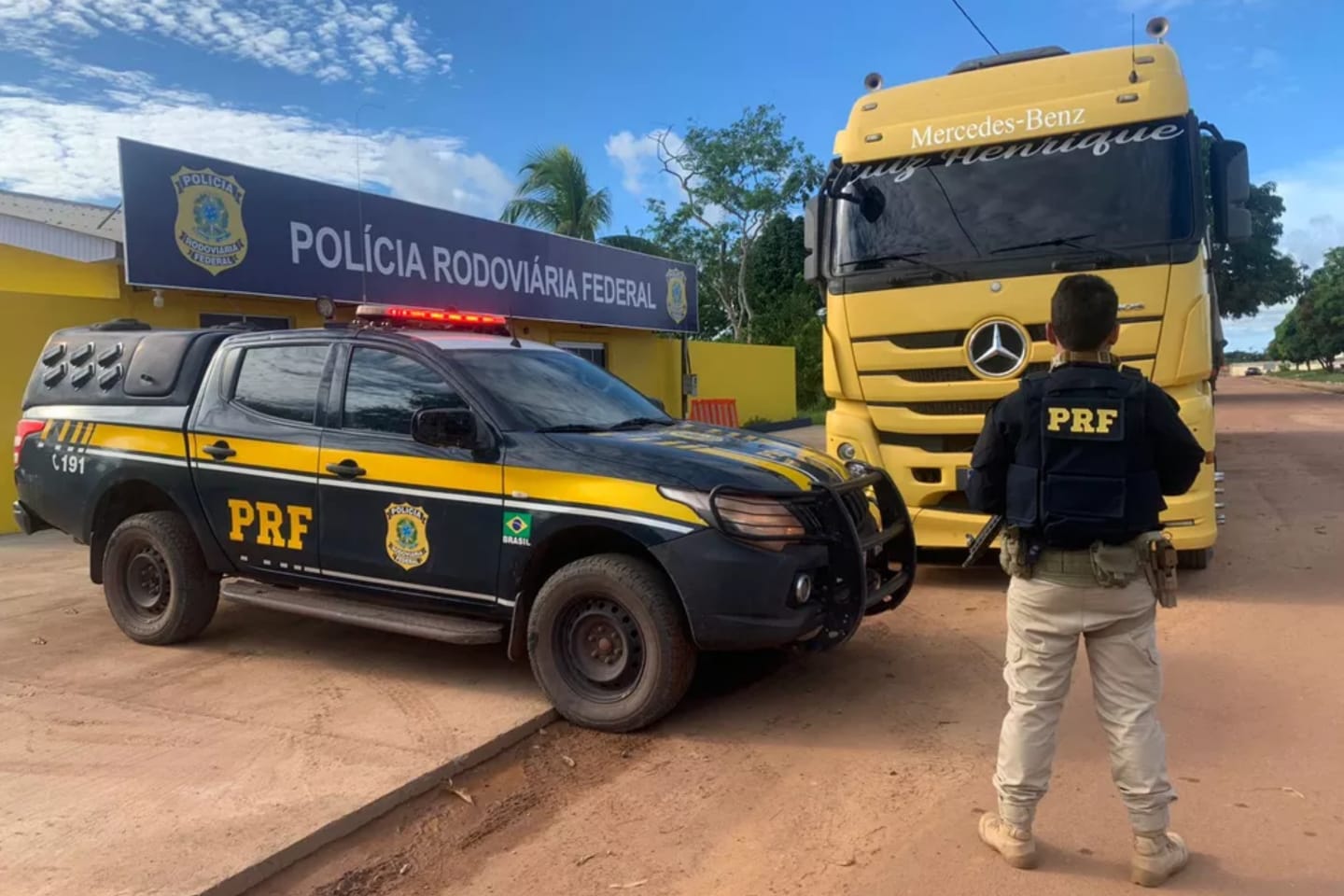 Dois homens são conduzidos à delegacia por uso de nota fiscal adulterada no Pará