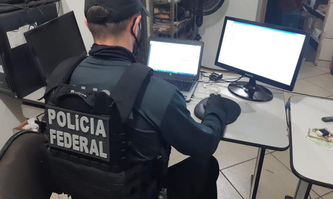 Polícia Federal investiga fraudes contra Previdência Social