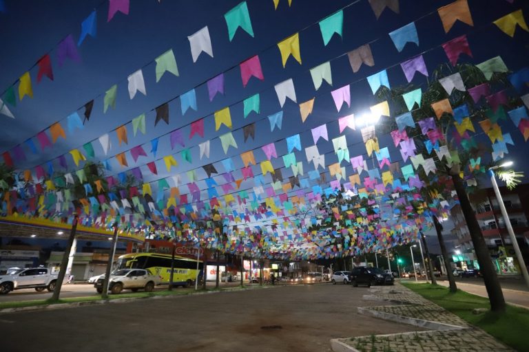 Principais ruas de Canaã dos Carajás já estão em clima de festa junina