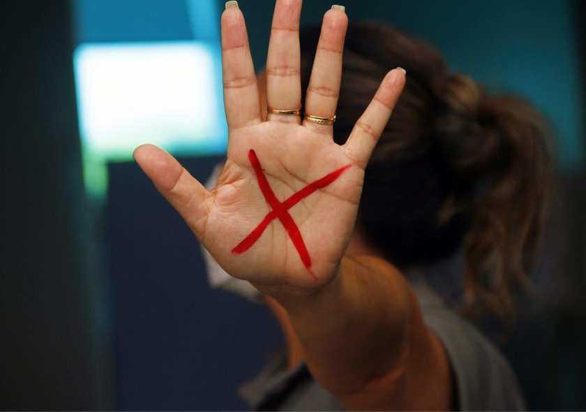 Campanha Sinal Vermelho convoca homens a combater a violência doméstica