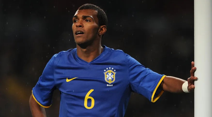 Campeão mundial pelo São Paulo, ex-jogador Richarlyson se declara bissexual