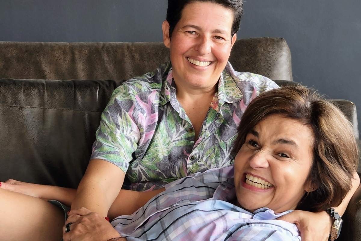 Atriz Claudia Rodrigues diz que “não gosta de mulher” e namorada reage