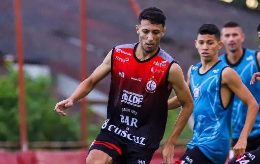 Jogador da Série C morre de leucemia aos 22 anos