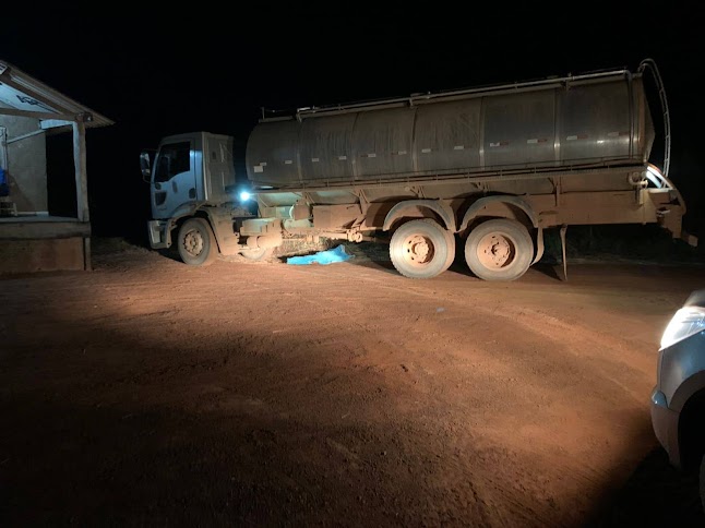 Pai atropela e mata filho de 12 anos com caminhão-tanque no sul do Pará
