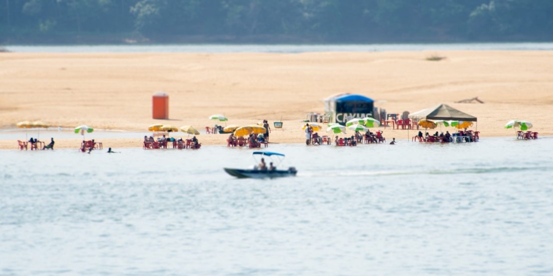 Praia do Tucunaré é um dos destinos mais procurados do verão 2022