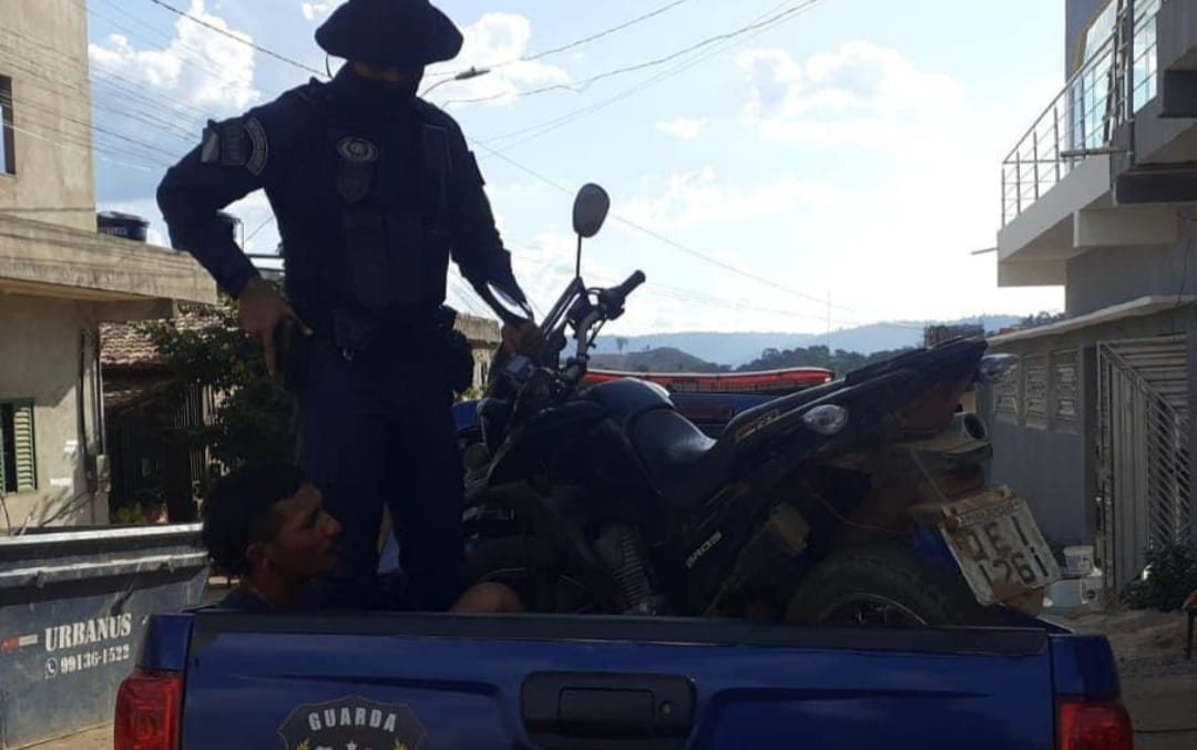 Filho furta moto do pai e comete assaltos em Parauapebas