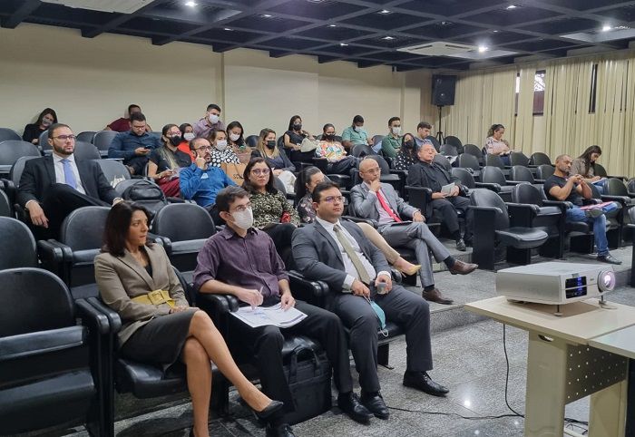 MP de Marabá levanta discussão sobre desafios das eleições 2022