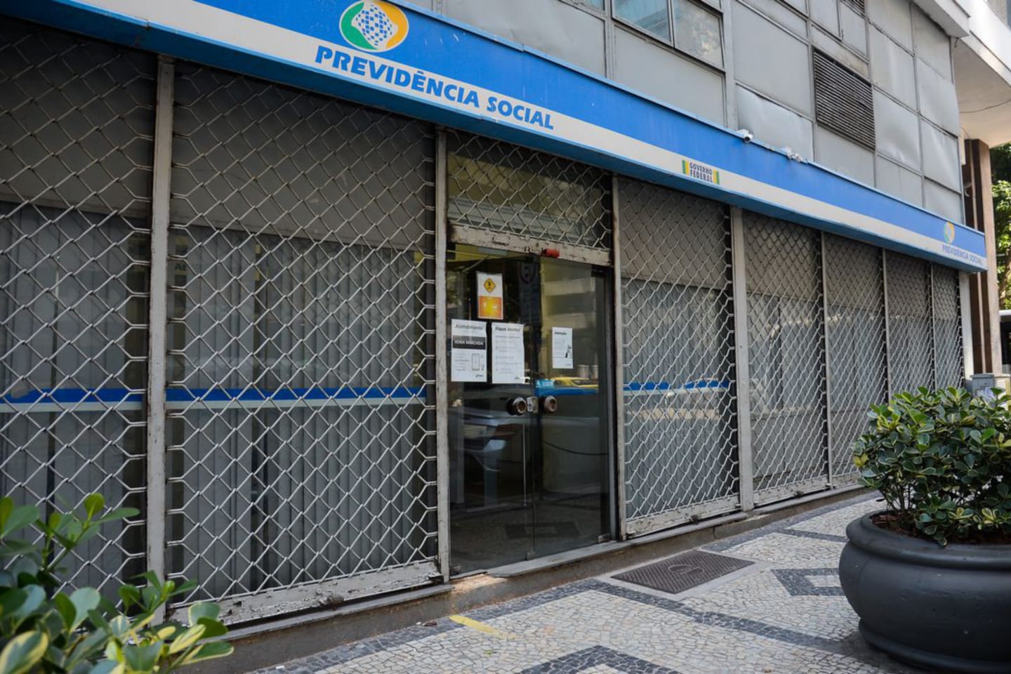 INSS começa a pagar aposentadorias e pensões de julho
