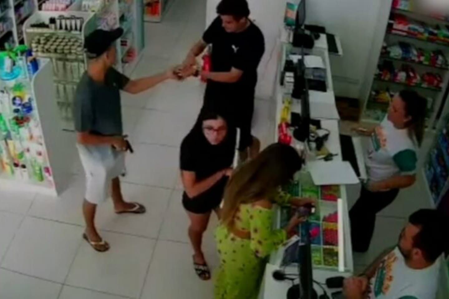 Homem é seguido e assaltado dentro de farmácia no Pará