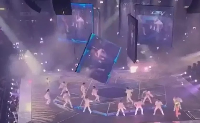Cenas fortes: Telão desaba e esmaga dançarino durante show em Hong Kong