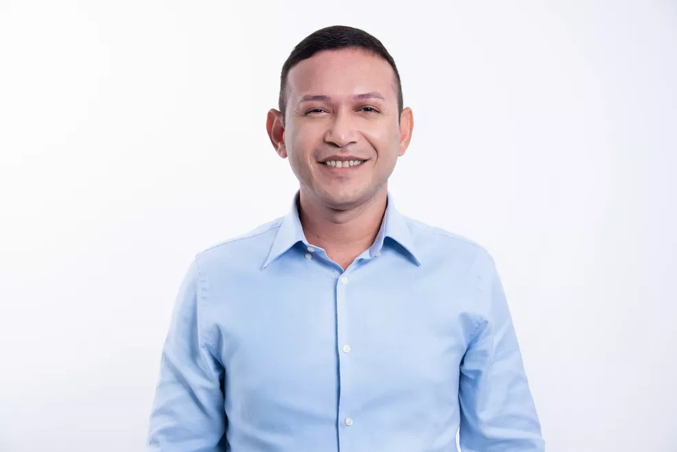 Equipe acusa candidato milionário de dar ‘calote’ na campanha
