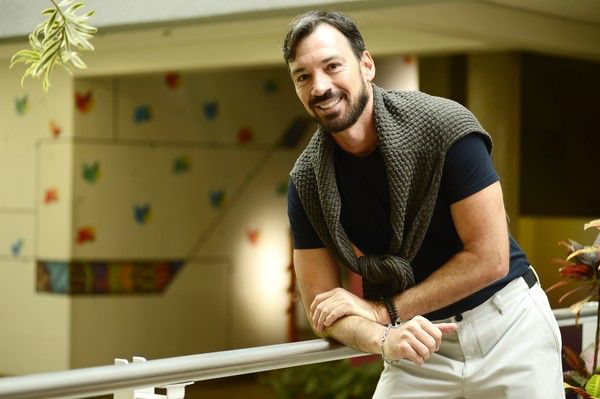 Ex-goleiro se assume gay e diz que ‘fama’ prejudicou carreira