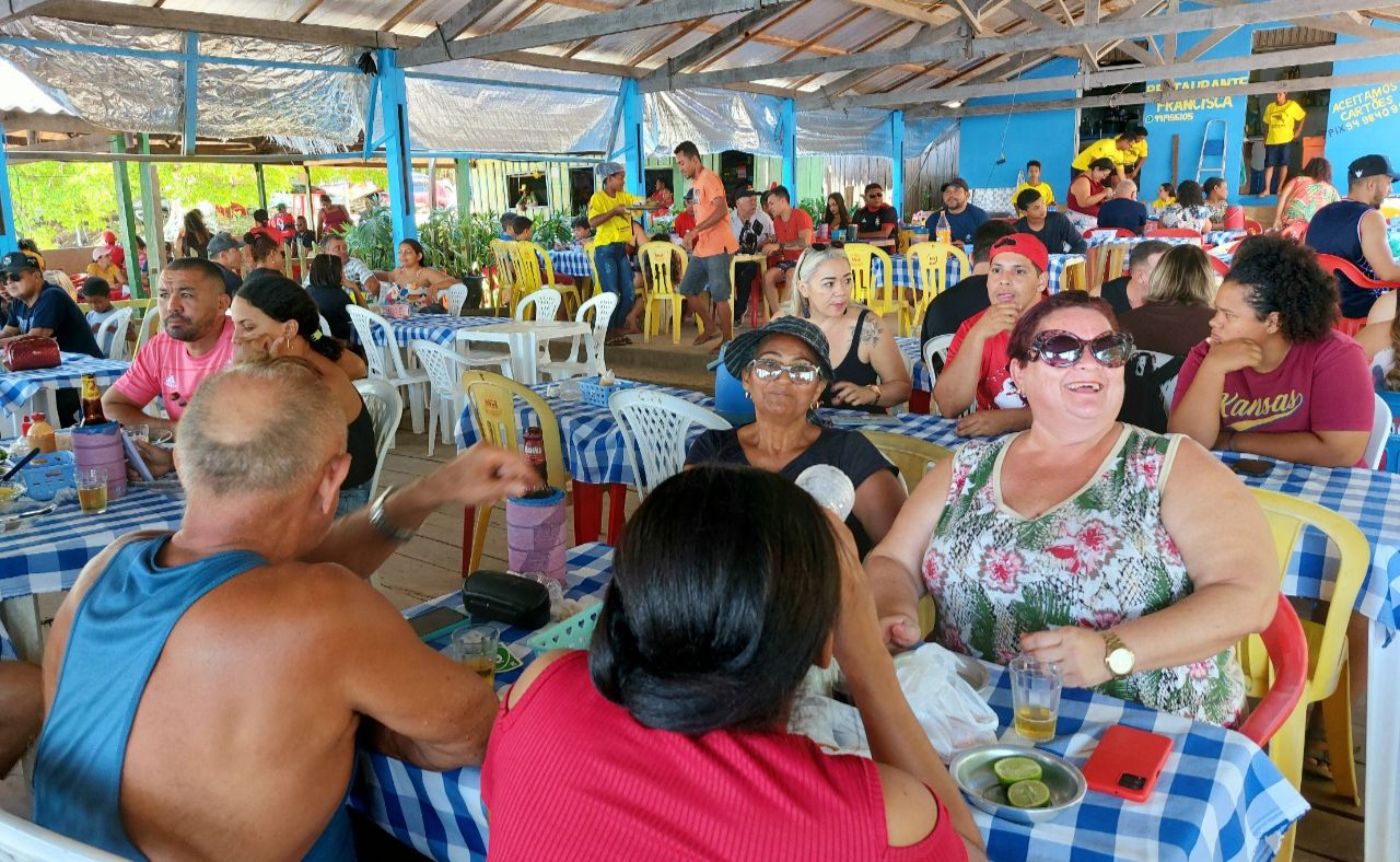Vila Espírito Santo recebe turistas no 12º Festival do Cari