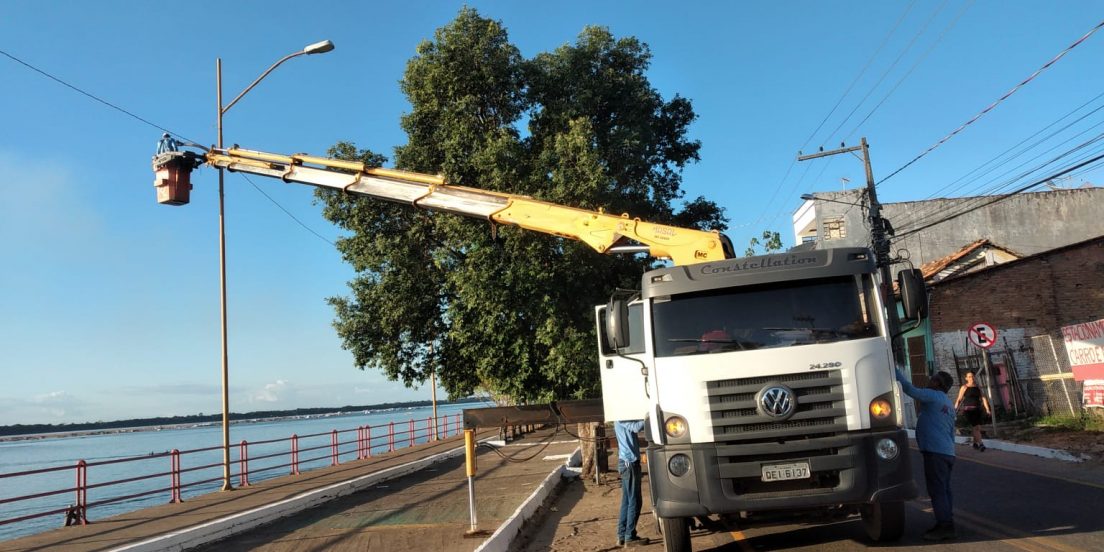 Marabá conta com sete equipes para manutenção de postes