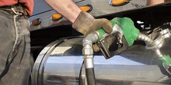 Diesel registra 3ª semana seguida com preço em queda no Brasil