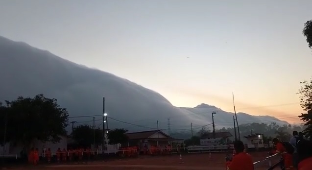VÍDEO: Nuvem ‘estranha’ desperta curiosidade de moradores no interior do Pará
