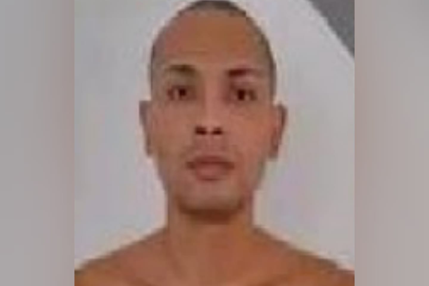 Ladrão de moto é agarrado e amarrado em poste no Pará